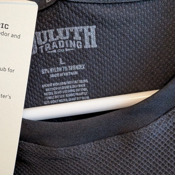 Duluth Trading Co Men's Charcoal Long Sleeve Tee - Picture 5 of 8